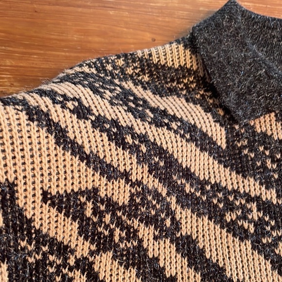 Vintage abstract knit sweater with collar, metallic detail. Size L. Black/beige - Picture 5 of 7
